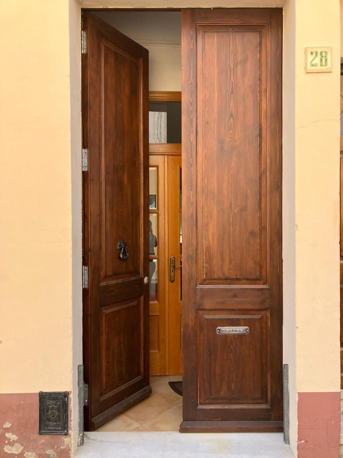 Nice And Quiet Flat In Premia De Mar Hutb Buitenkant foto